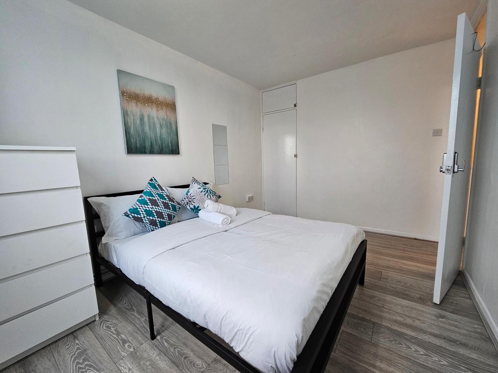 Whitechapel E1 Rooms Лондон Экстерьер фото