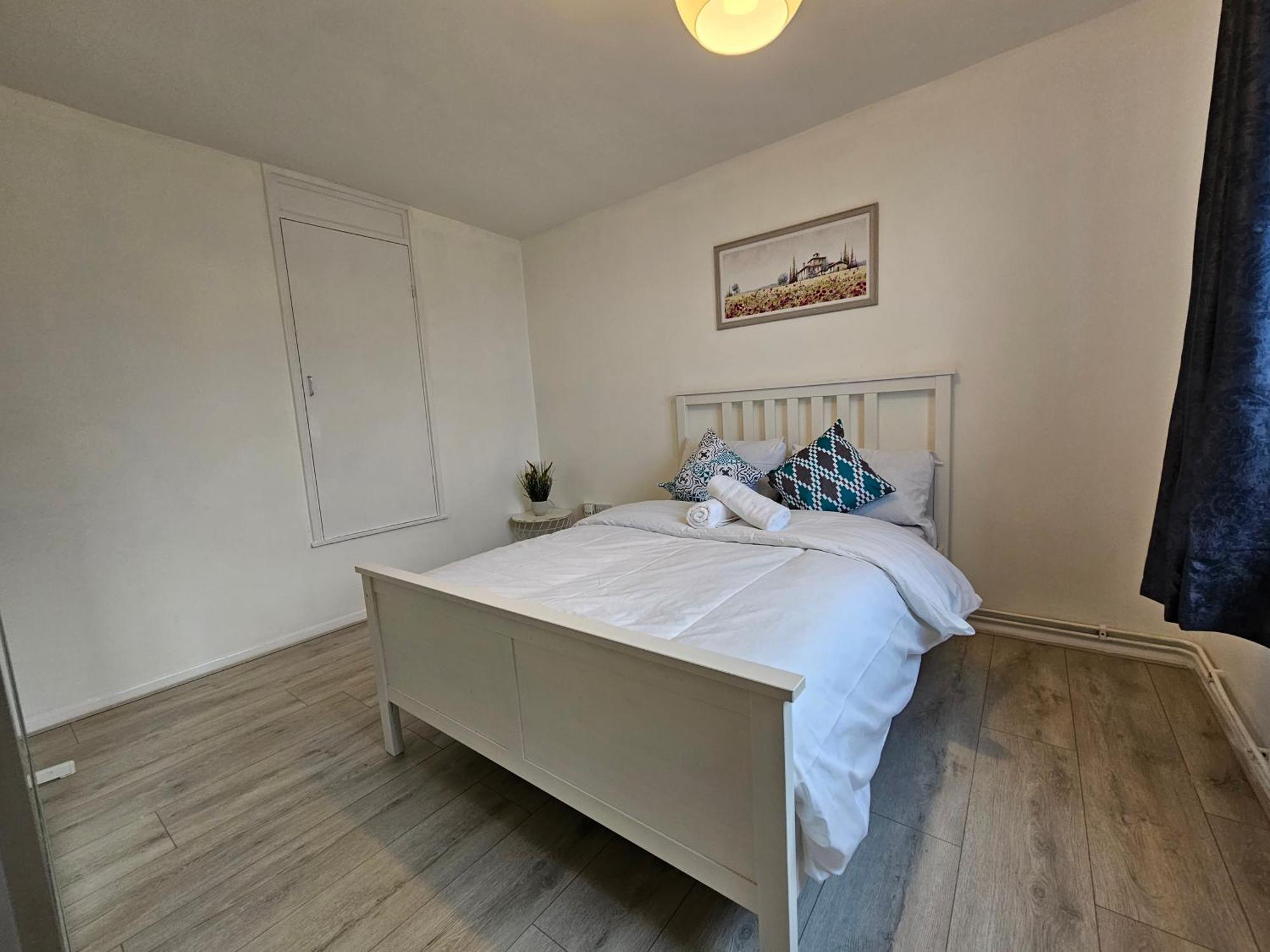 Whitechapel E1 Rooms Лондон Экстерьер фото